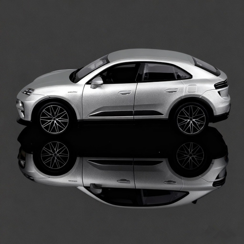 Bburago 1:24 Porsche Macan EV  - Renewable Energy Kids 评论和价格