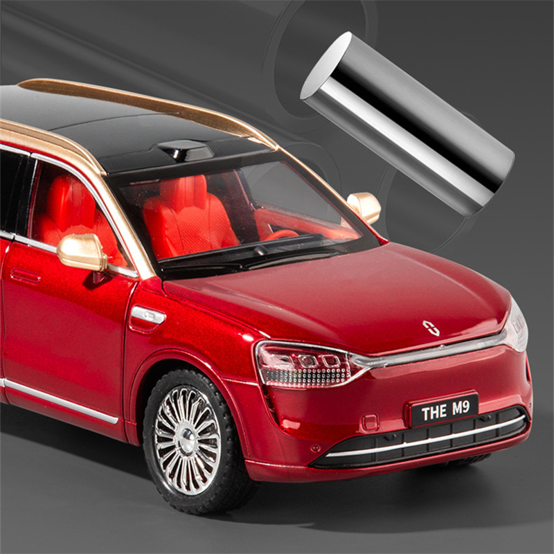 1:24 Key version M9 SUV Alloy  - Renewable Energy Kids 评论和价格